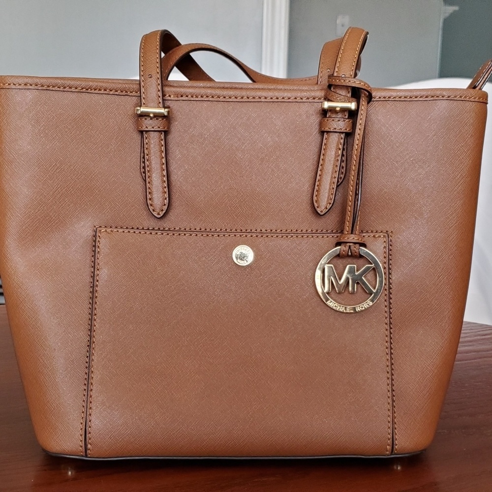 Michael Kors tote